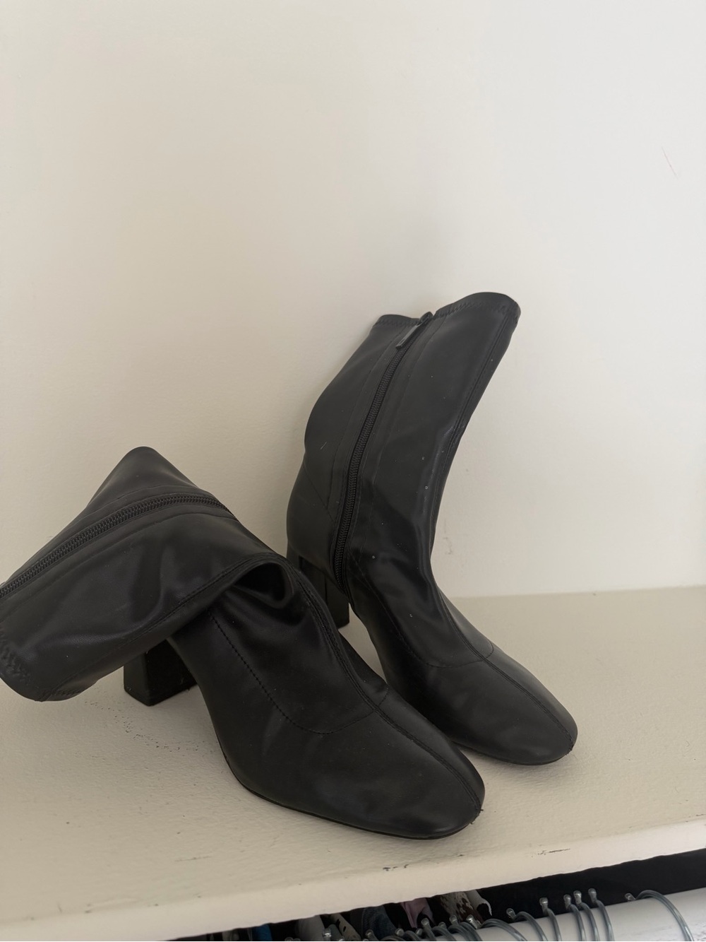 Zara Black Leather Square-Toe Ankle Boots with Block Heel